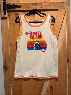 Universal Studios Jaws ‘Visit Amity Island’ Sunrise Graphic Tank, L